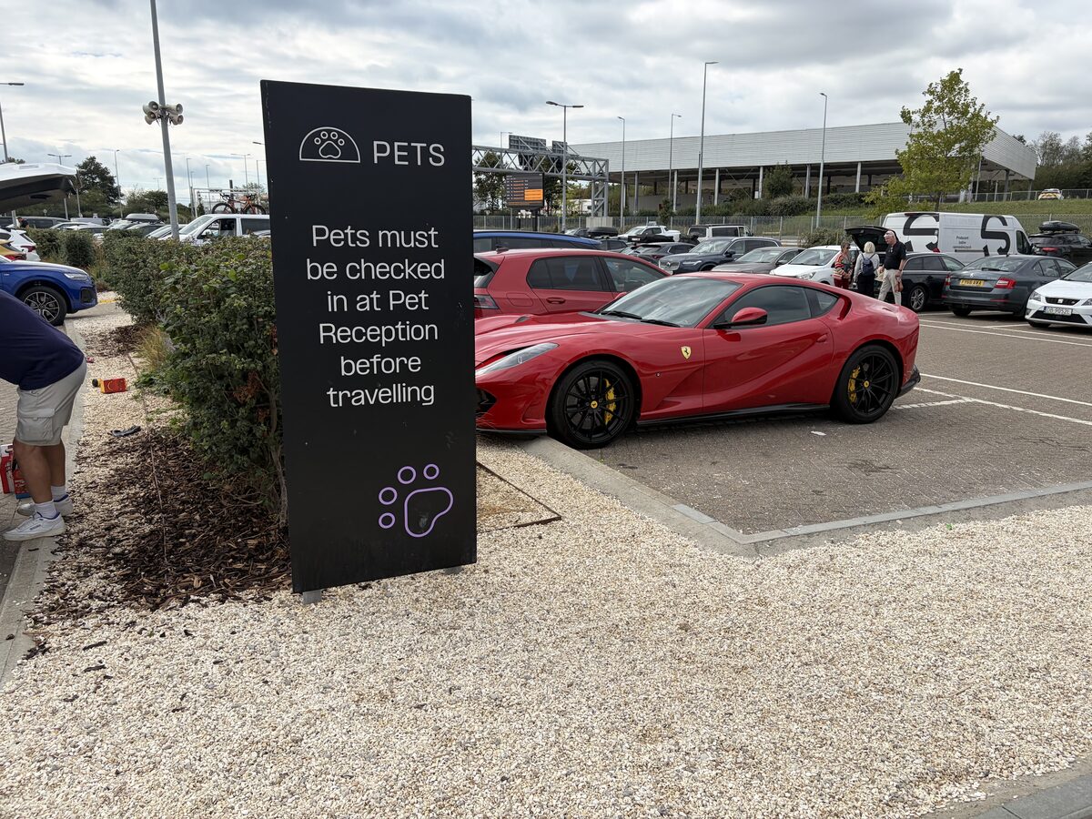 Sign at Folkestone stating pets must be checked in at Pet Reception before travelling